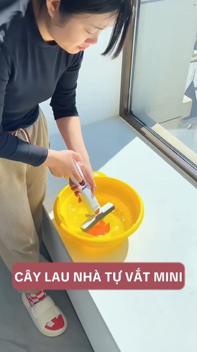 Cây Lau Tự Vắt Mini Thông Minh#KOLUyTin #ShopeeVideo #LuotVuiMuaLien #videonganhgiadung