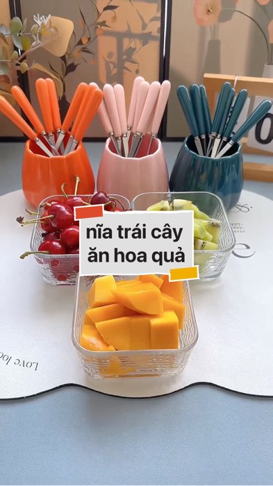 ￼nĩa trái cây ăn hoa quả #VideohangTieuDung #shopeestyle#ShopeeVideo#ShopeeCreator #LuotVuiMuaLien#KOLUyTin#Videomuasam #SandealcungKOL #diumi959