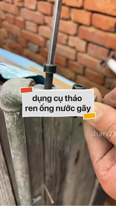 Bộ dụng cụ tháo ren ống nước gãy #VideohangDoiSong#ShopeeVideo#ShopeeCreator #LuotVuiMuaLien#KOLUyTin#Videomuasam #SandealcungKOL #diumi06