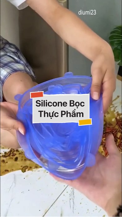 Silicone Bọc Thực Phẩm #VideohangTieuDung #shopeestyle#ShopeeVideo#ShopeeCreator #LuotVuiMuaLien#KOLUyTin#Videomuasam #SandealcungKOL #diumi546