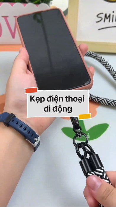 ￼Kẹp điện thoại di động bằng kim loại #VideohangDoiSong#ShopeeVideo#ShopeeCreator #LuotVuiMuaLien#KOLUyTin#Videomuasam #SandealcungKOL #diumi03