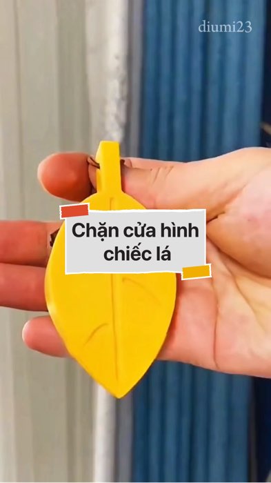 Chặn cửa hình chiếc lá #VideohangDoiSong#ShopeeVideo#ShopeeCreator #LuotVuiMuaLien#KOLUyTin#Videomuasam #SandealcungKOL #diumi28