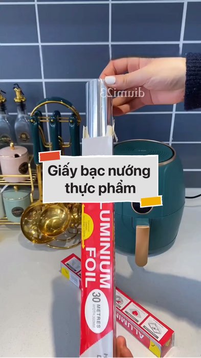 Giấy bạc nướng thực phẩm #VideohangTieuDung #shopeestyle#ShopeeVideo#ShopeeCreator #LuotvuiMuaLien#KOLUyTin#Videomuasam #SandealcungKOL #diumi811