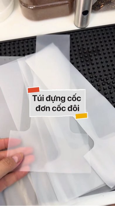 Túi đựng cốc đơn cốc đôi #VideohangTieuDung #shopeestyle#ShopeeVideo#ShopeeCreator #LuotvuiMuaLien#KOLUyTin#Videomuasam #SandealcungKOL #diumi824